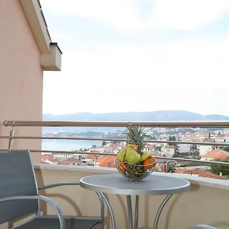 Διαμέρισμα Little Paradise